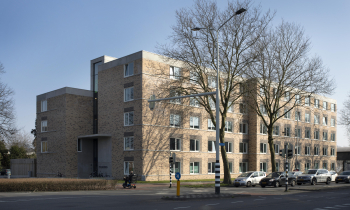 Campus076